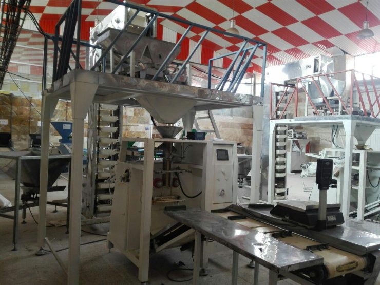 قیمت خط کامل دستگاه های بسته بندی حبوبات